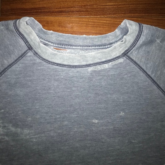 Pins And Needles Distressed Crewneck - Picture 3 of 5